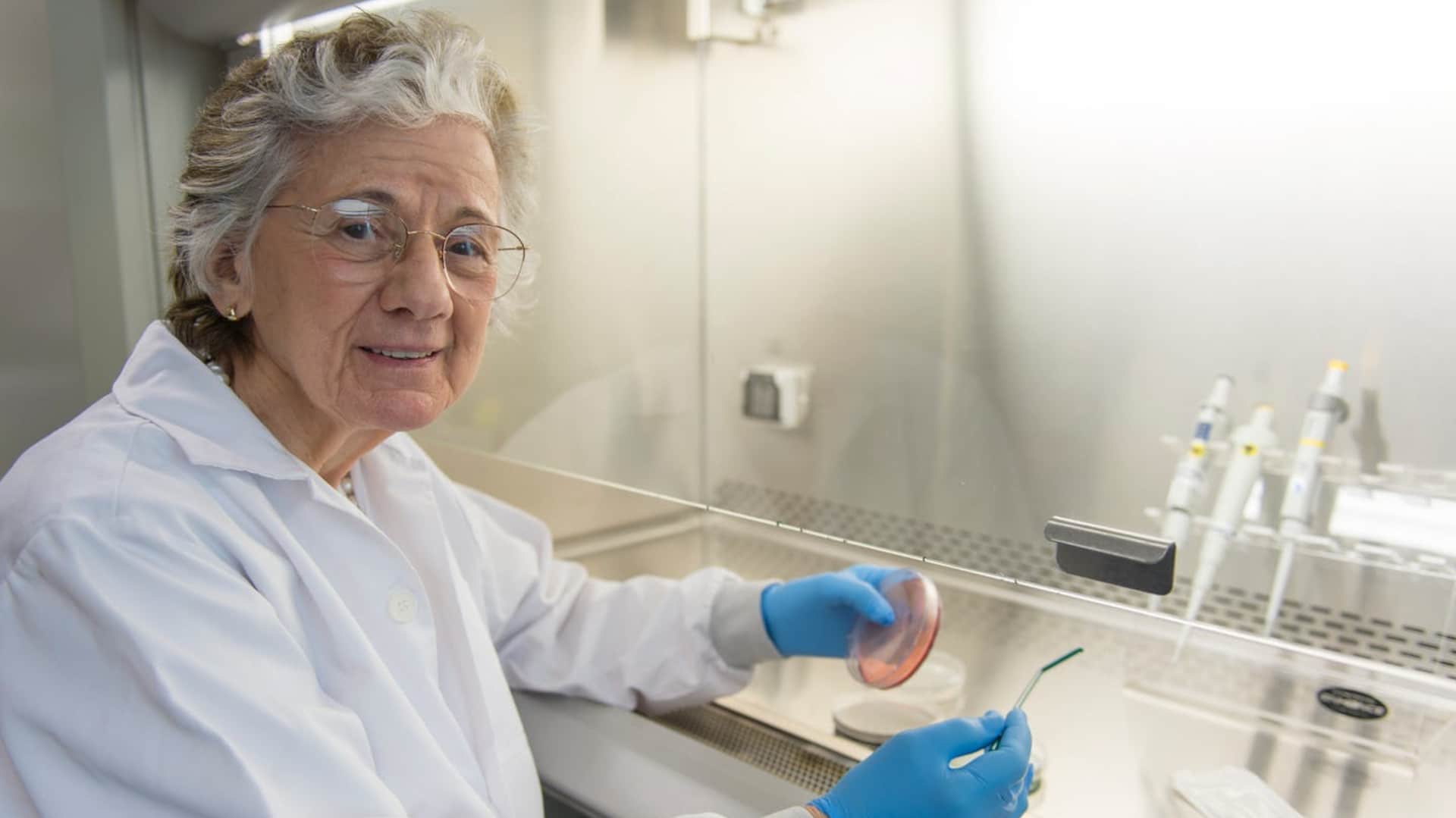 Rita Colwell in the lab.